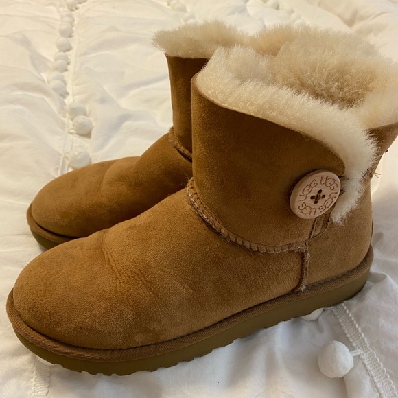 mini bailey button ii boot ugg